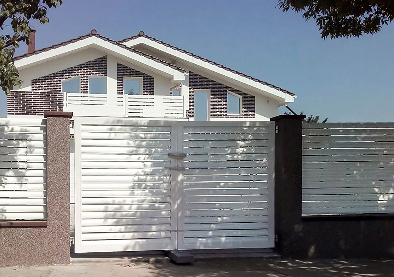 06_poartă_aluminiu_L