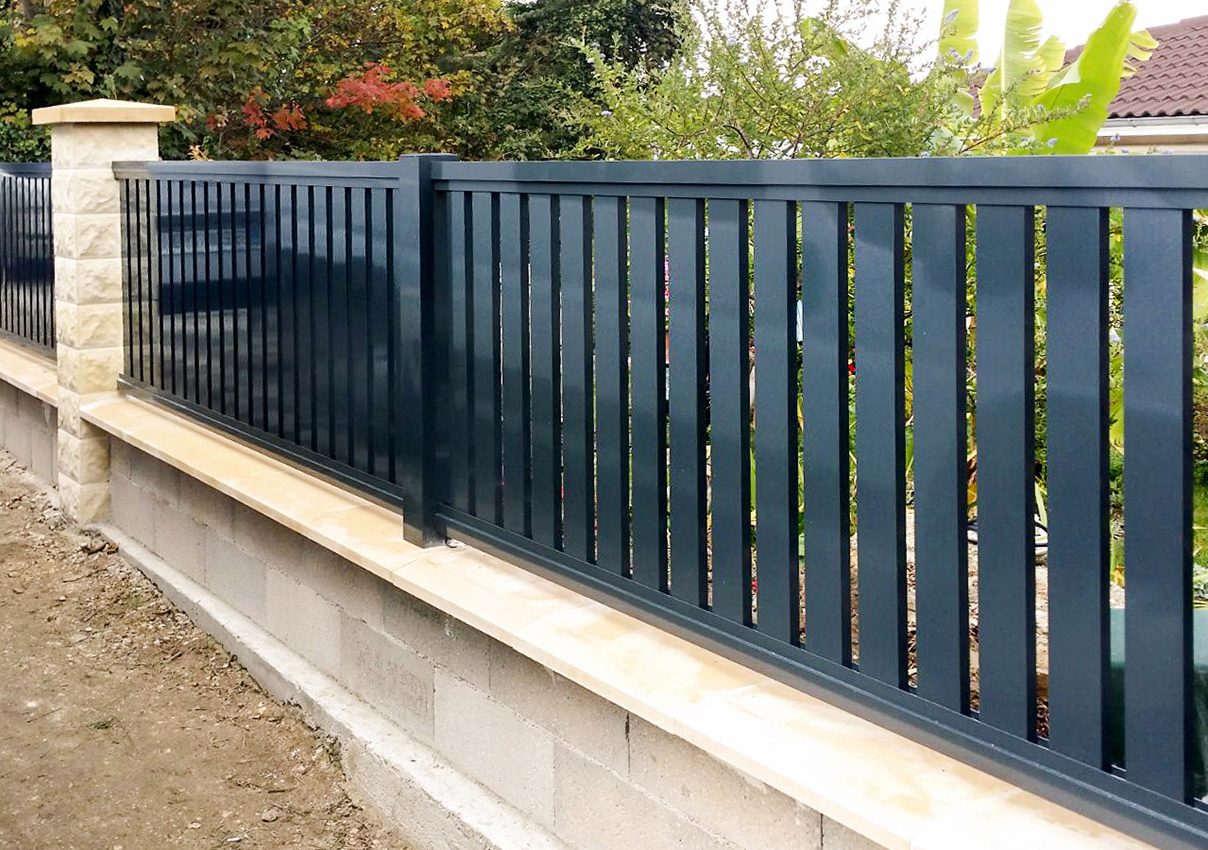 1-ov-gard-prodiluri-aluminiu-verticale